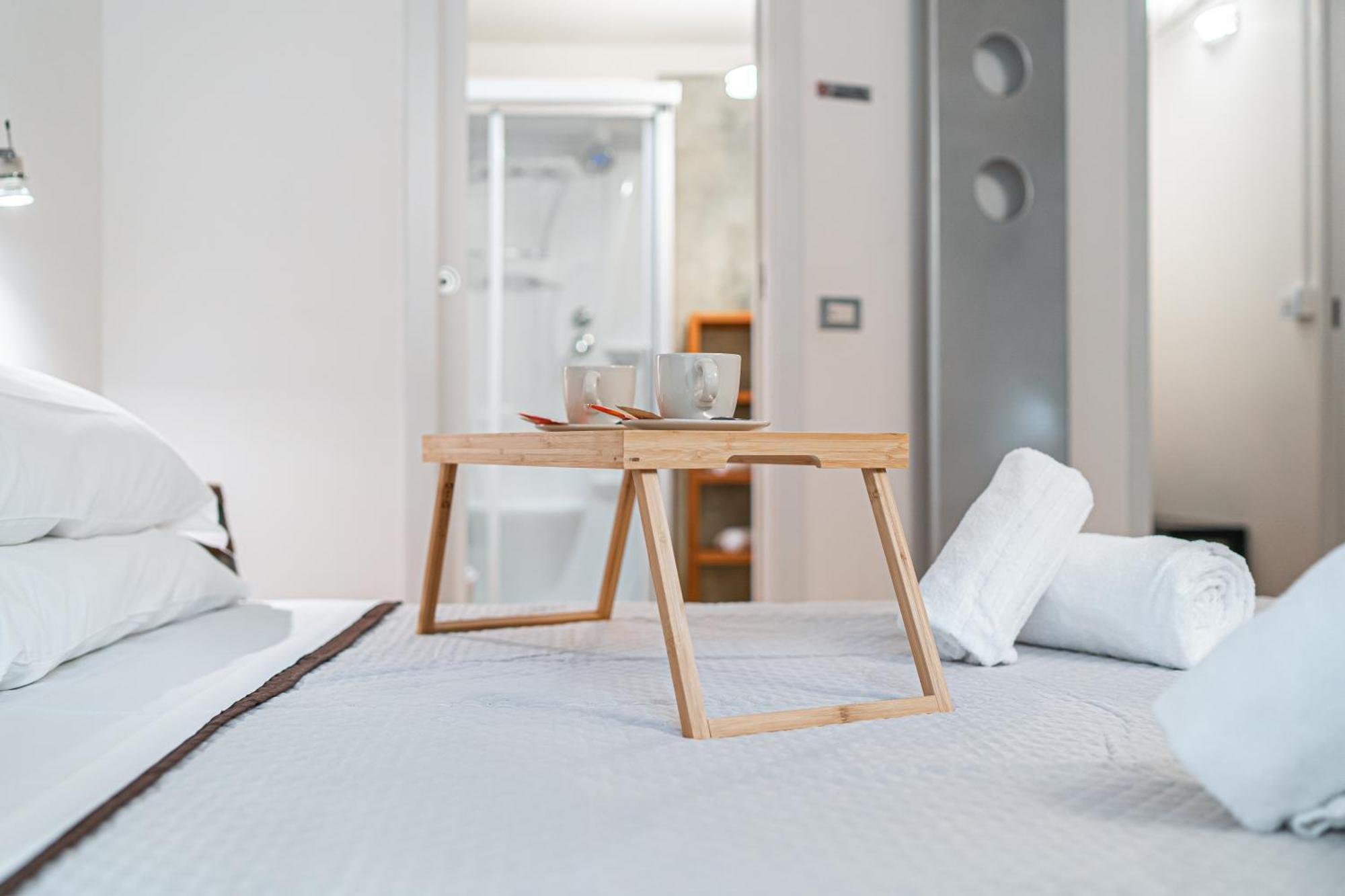 Luxavocadoloft Duomo 10M Villa Milaan Buitenkant foto