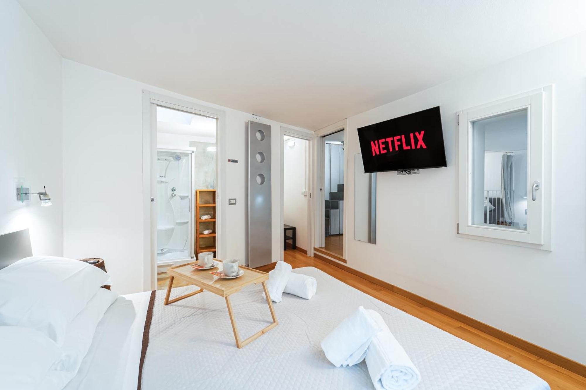 Luxavocadoloft Duomo 10M Villa Milaan Buitenkant foto